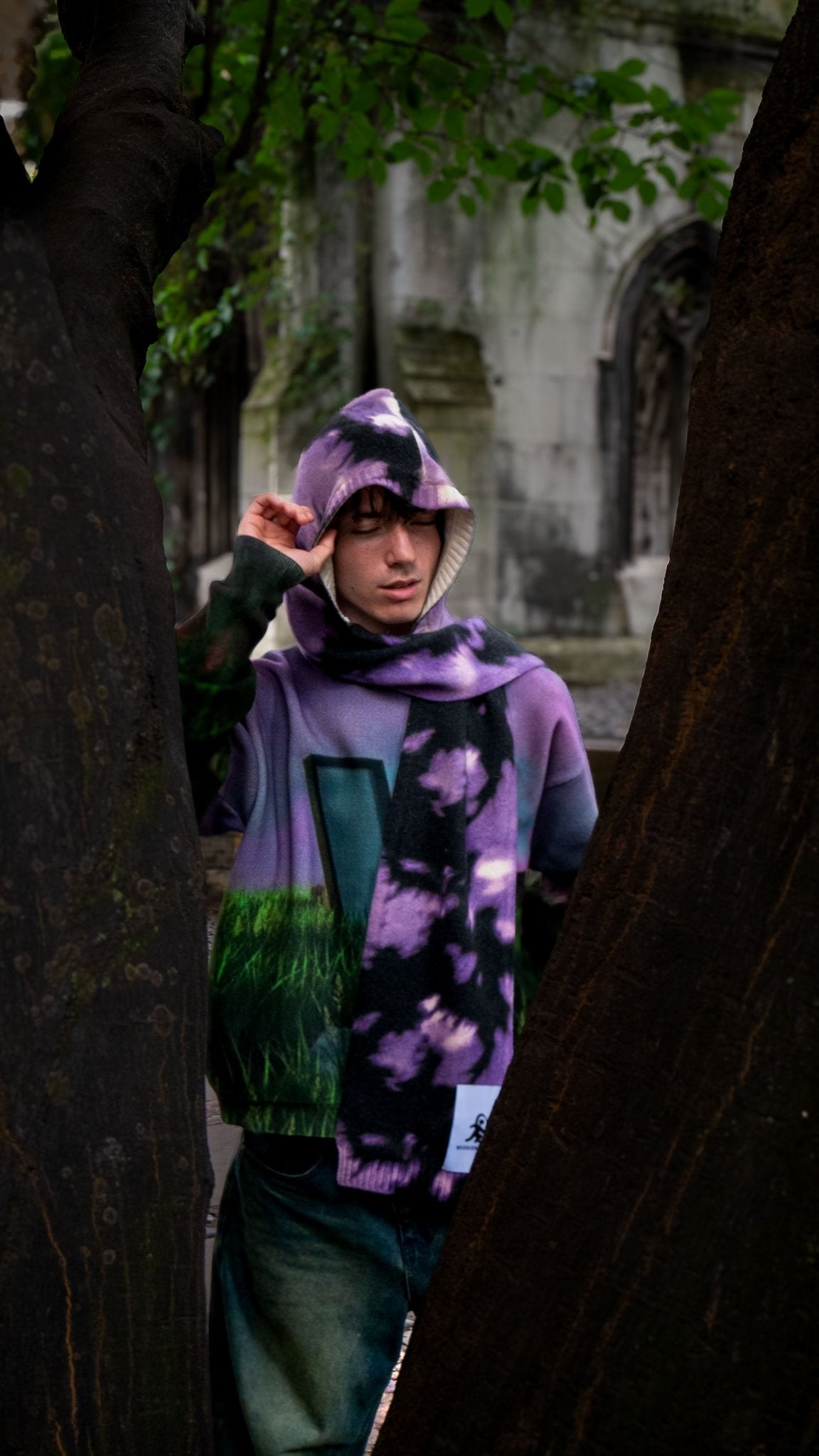 "Somna" Hood Scarf - Maison Bon Voyage